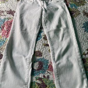 Women’s White Skinny True Religion Size 32 They Are Stretchy Excellent Condition